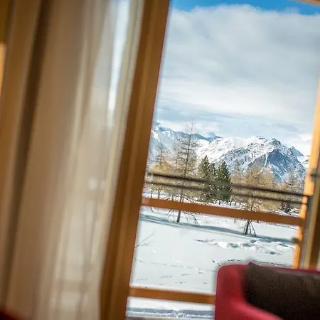 Royal Resort 4*
