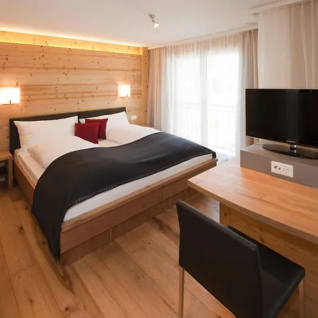 Royal Resort 4*