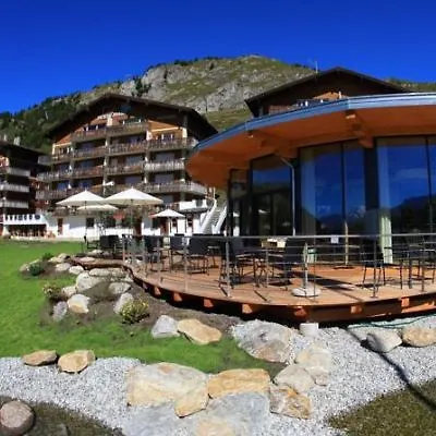 Royal Resort 4*